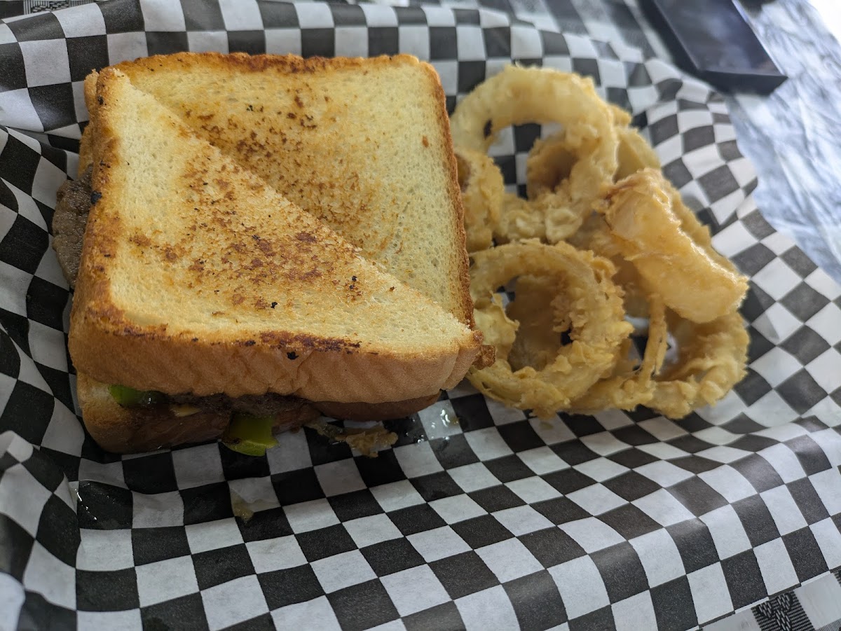 Scales Cafe- Elgin Photos 2